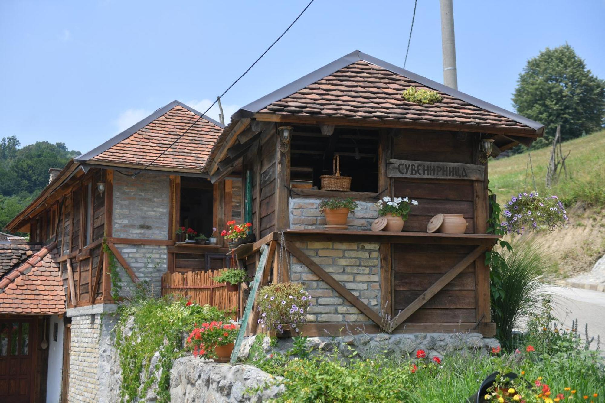 Konak Dobri Potok Krupanj Exterior foto
